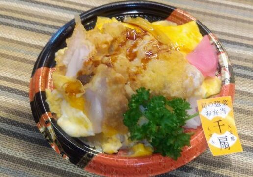 白身魚フライと鶏唐揚げ 卵とじミニ丼