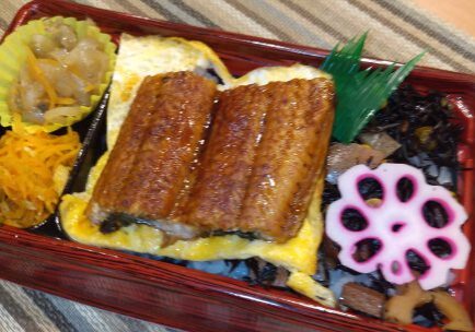 ウナギ弁当